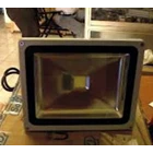 Lampu Sorot LED Solar Flood Light 30 Watt 1